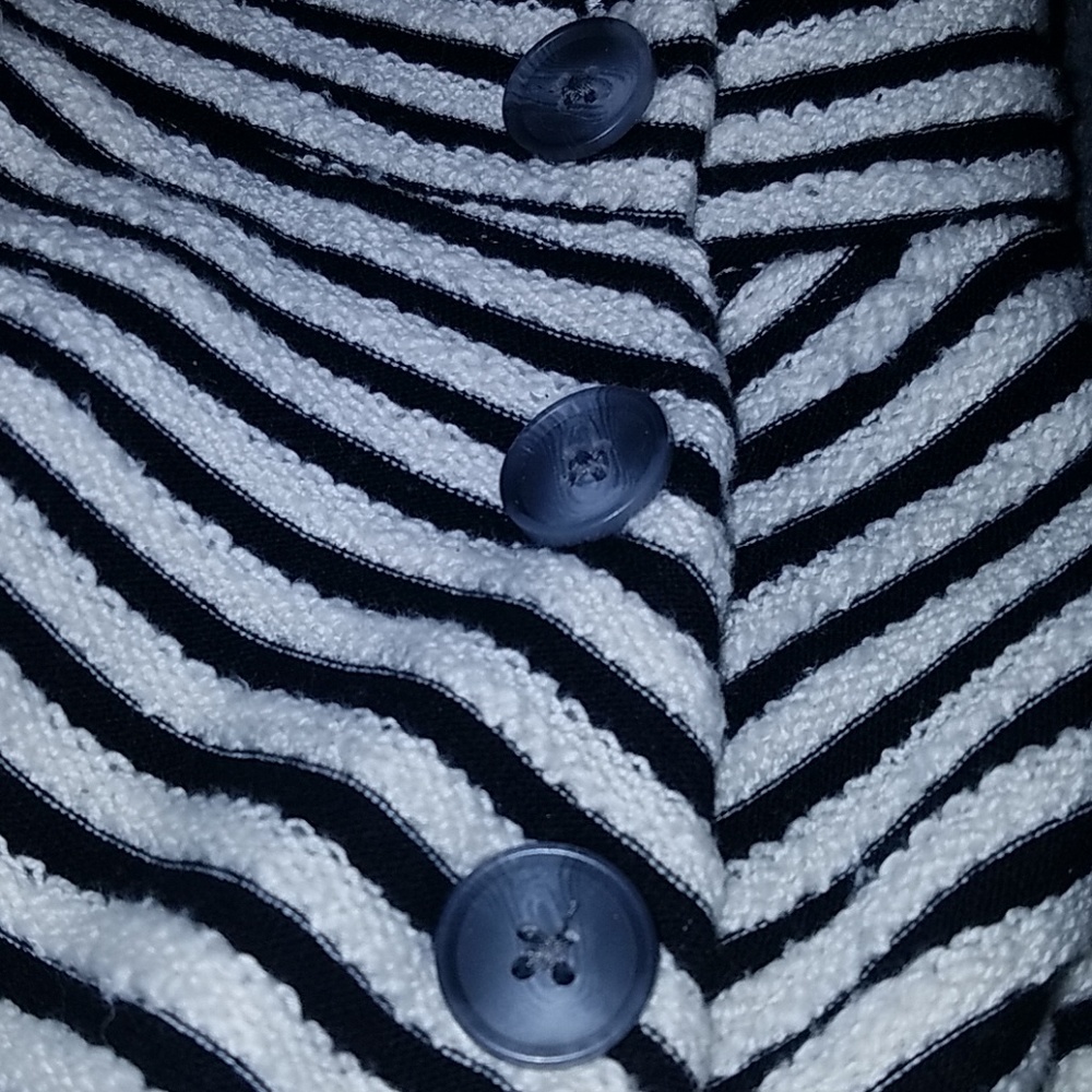 Loft pullover - Picture 2 of 3